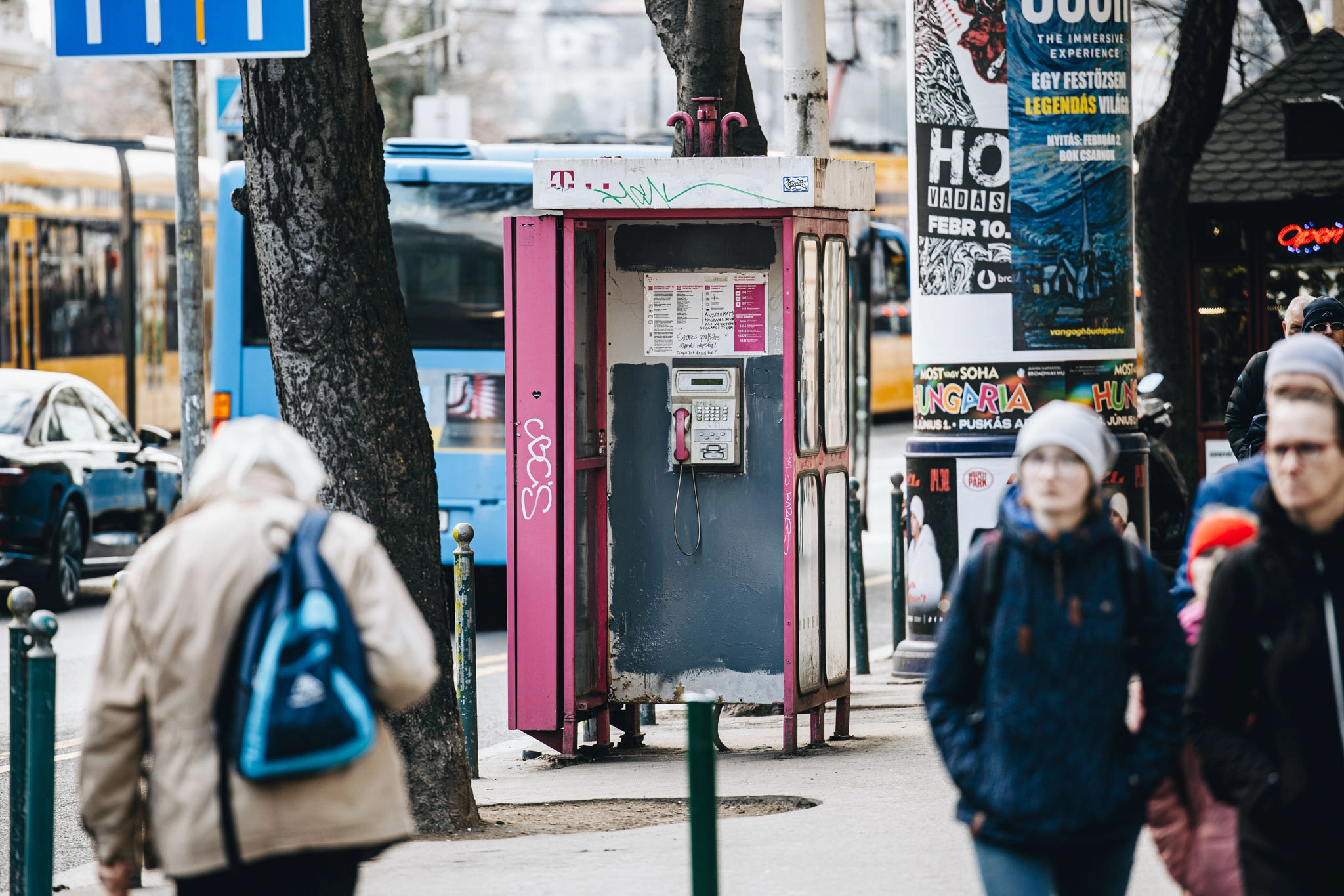 Újabb elhagyatott telefonfülkéket szerelt le a Telekom
