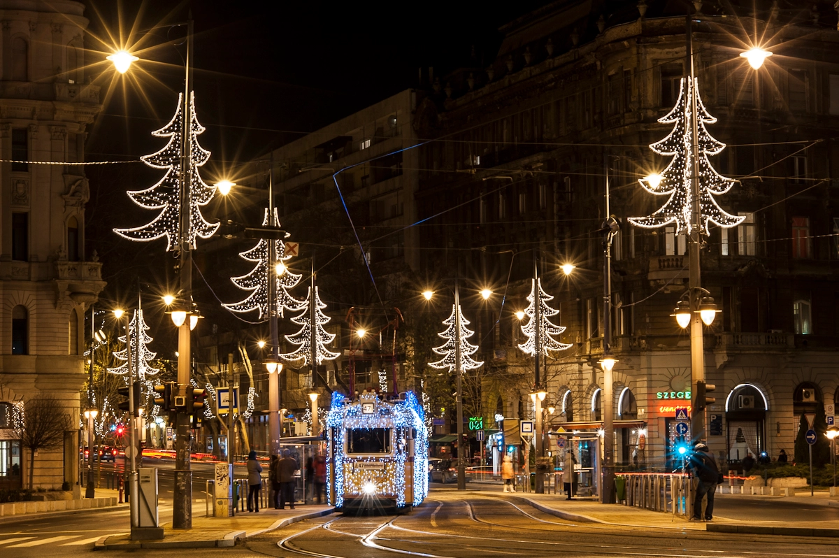 Lesz idén karácsonyi díszkivilágítás Budapesten