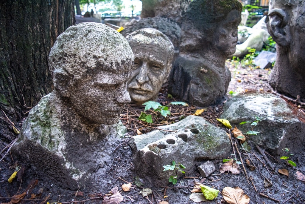 „Mi ez, valami szobortemető?” – az Epreskert, avagy séta Budapest csodás kertjeiben