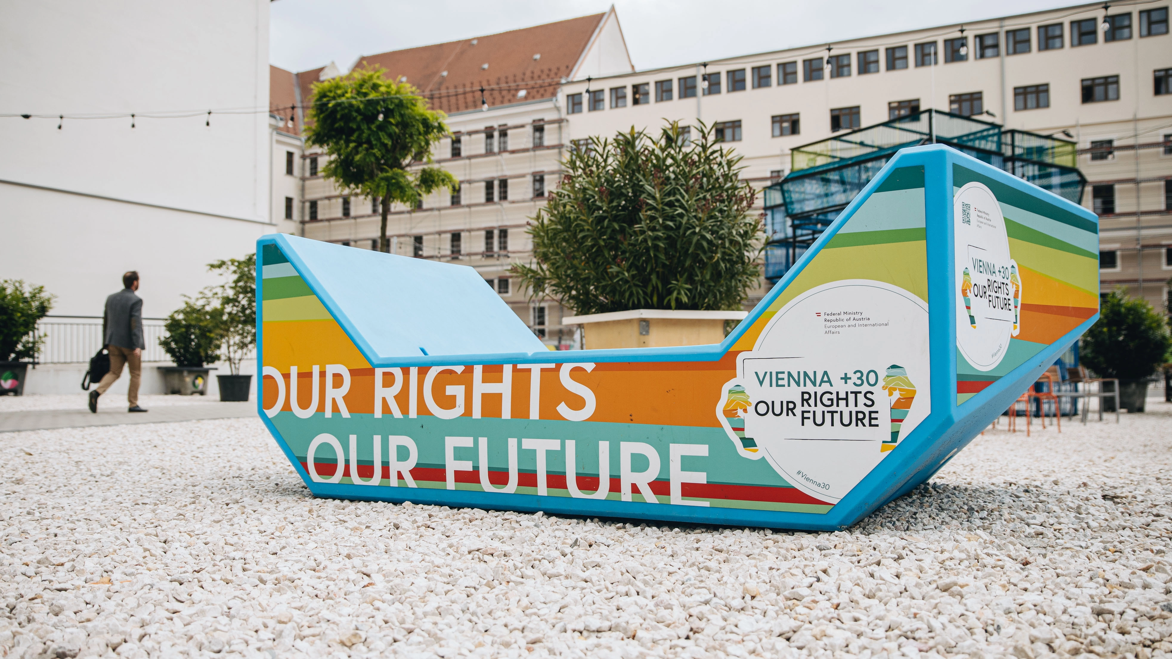 2024. május 22. ENZI pad átadása a Városháza parkban. Fotó: Merész Márton