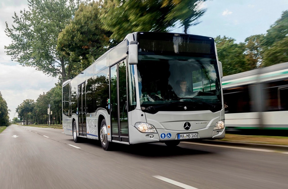 Jövőre maximidi buszokkal is utazhatnak a budapestiek