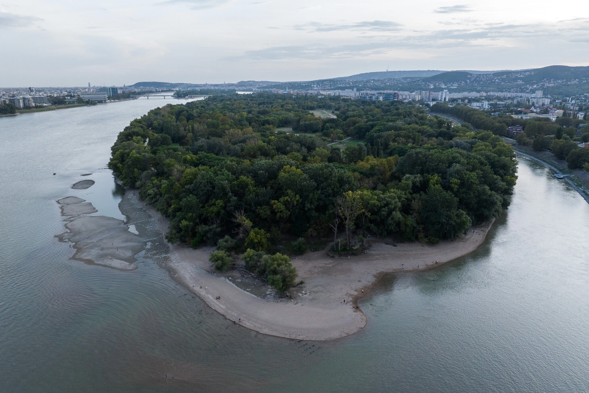 Nyílik a Hajógyári-sziget és a Római-part