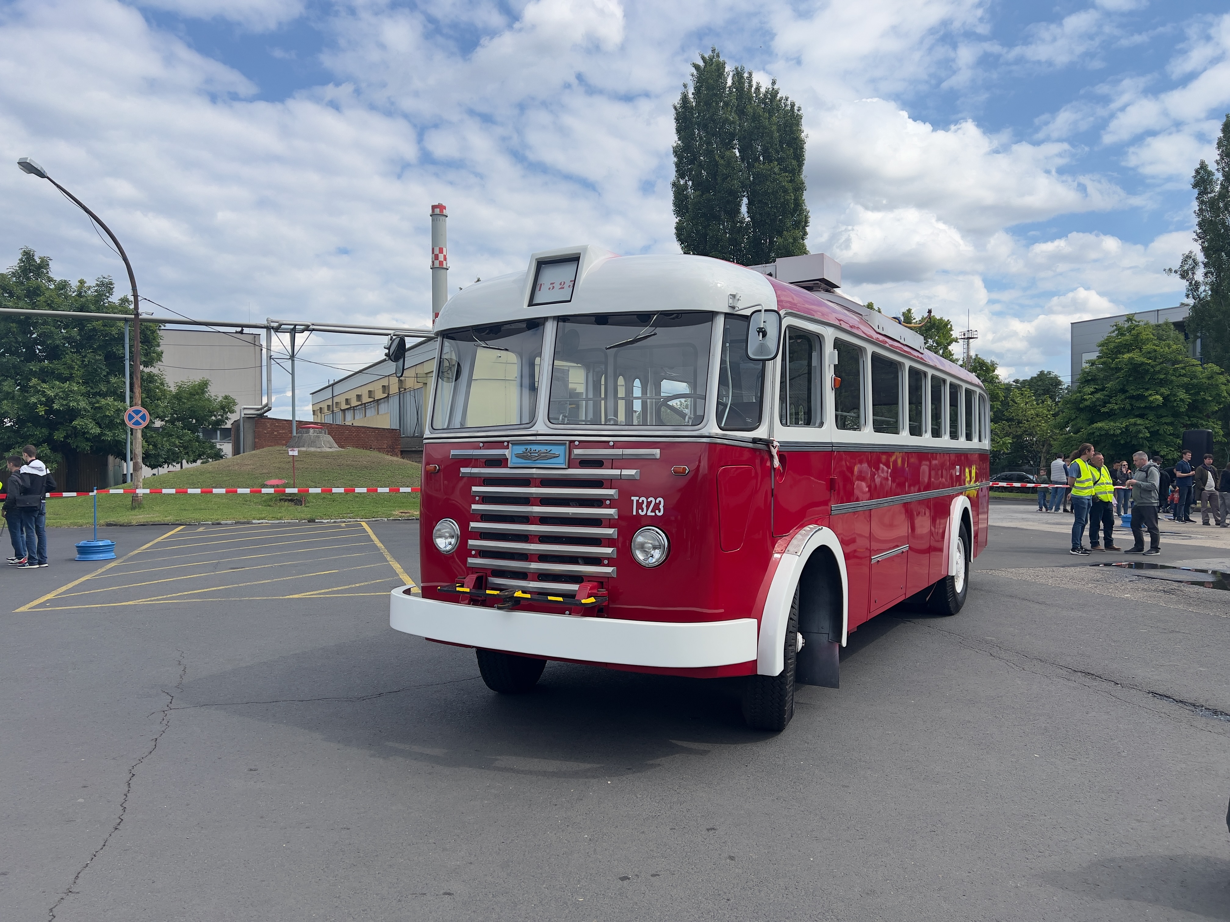 IKarus
