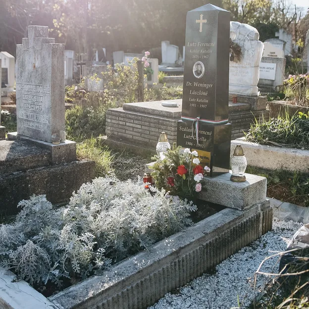 Eltűnt a nyilas vezetőre emlékező felirat Szálasi özvegyének sírkövéről