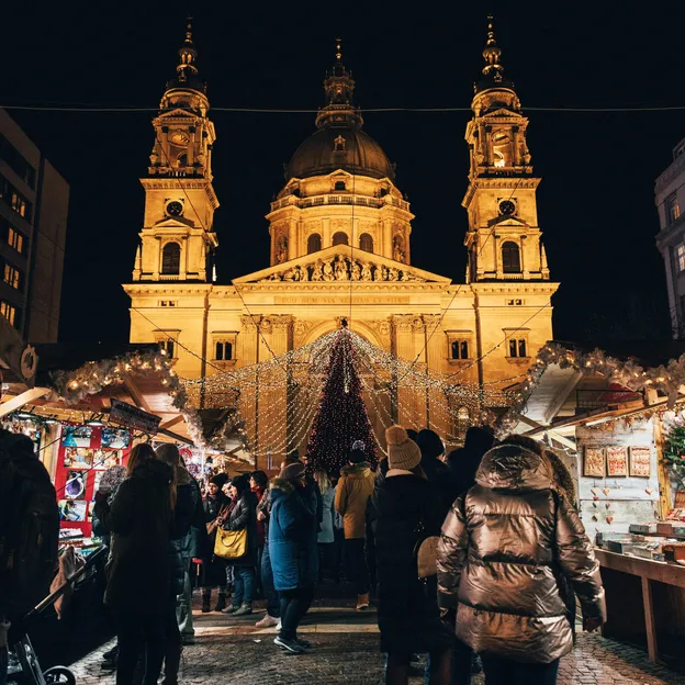 Pénteken nyit a Vörösmarty téri és a Szent István téri karácsonyi vásár is 