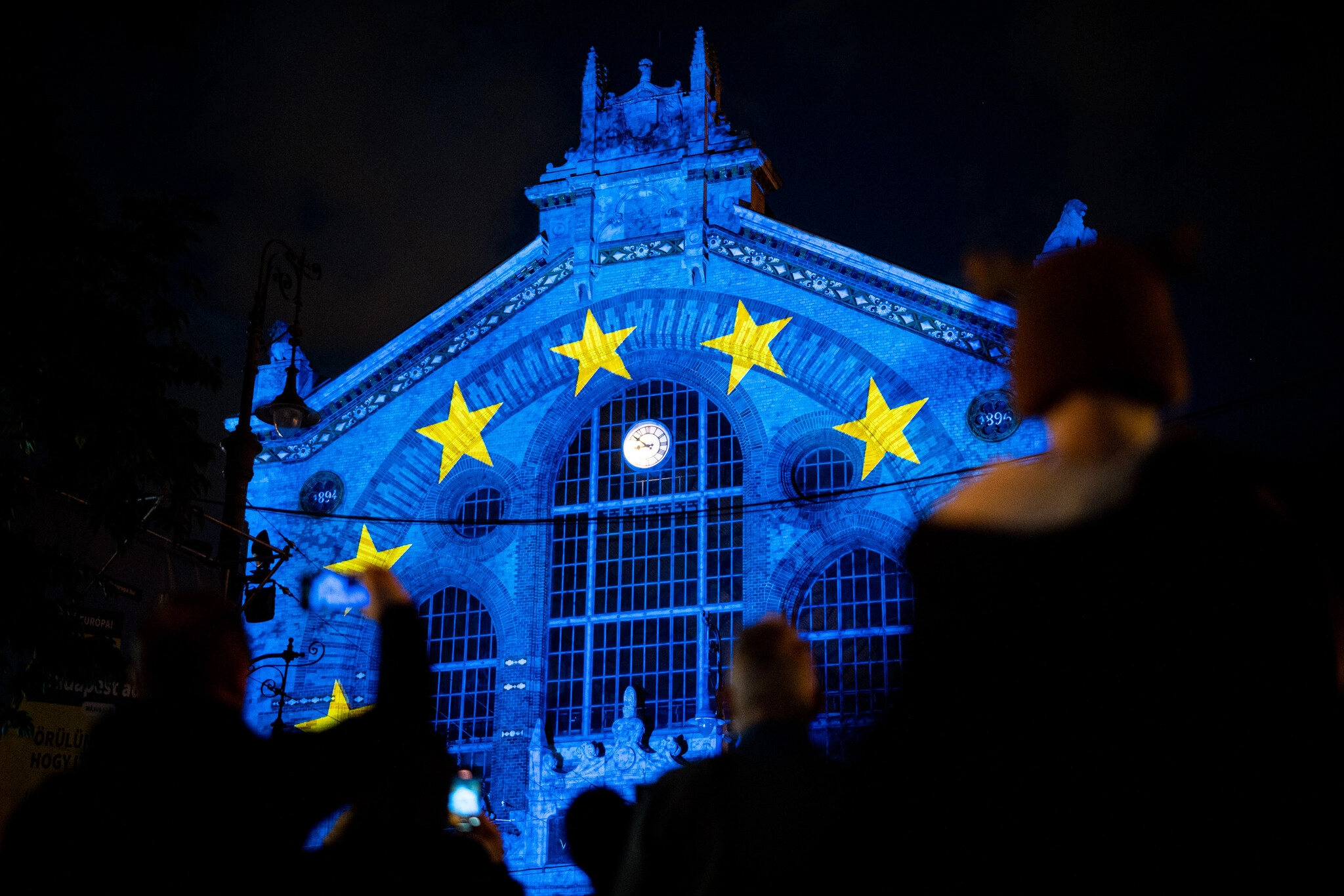 A főváros zenében és fényárban úszott – az Európai Unió jegyében