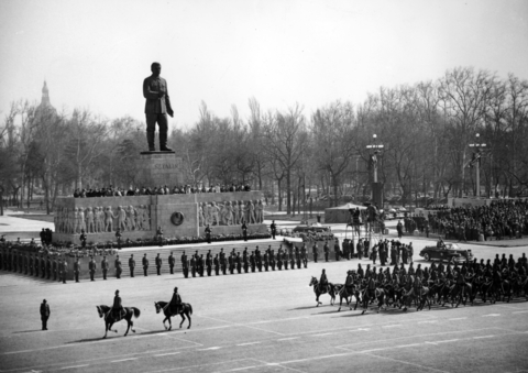 Sztálin-szobor 1956