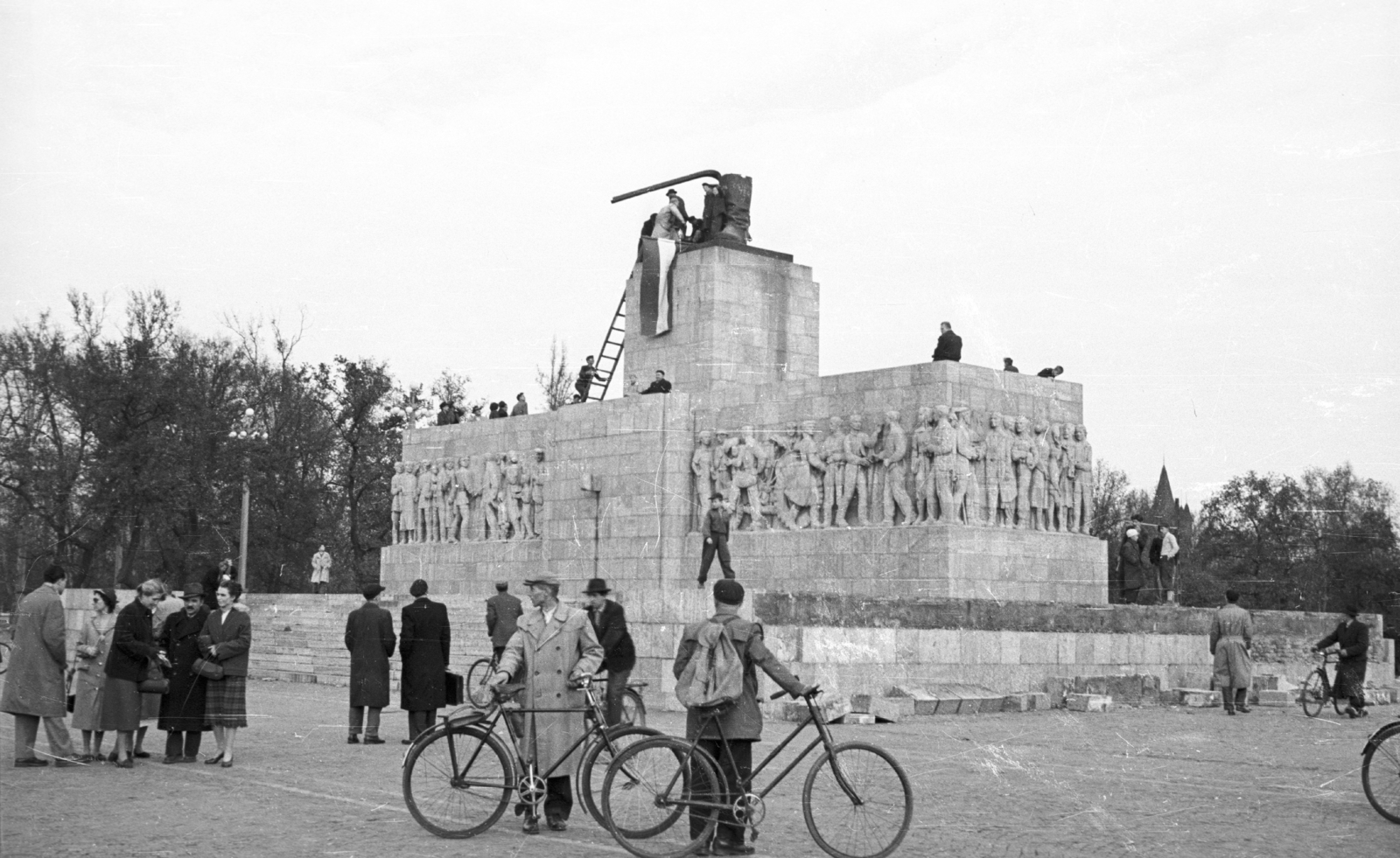 Sztálin-szobor 1956