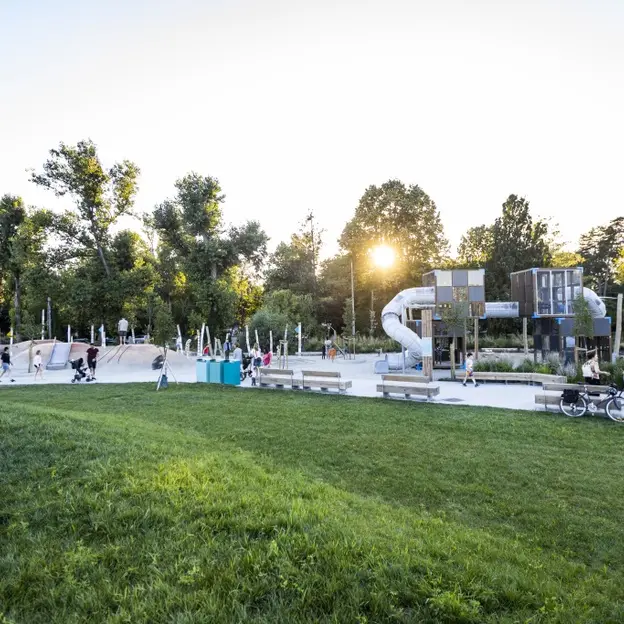 5+1 új budapesti park és tér, ahol kiélvezhetjük az őszi napsütéses órákat