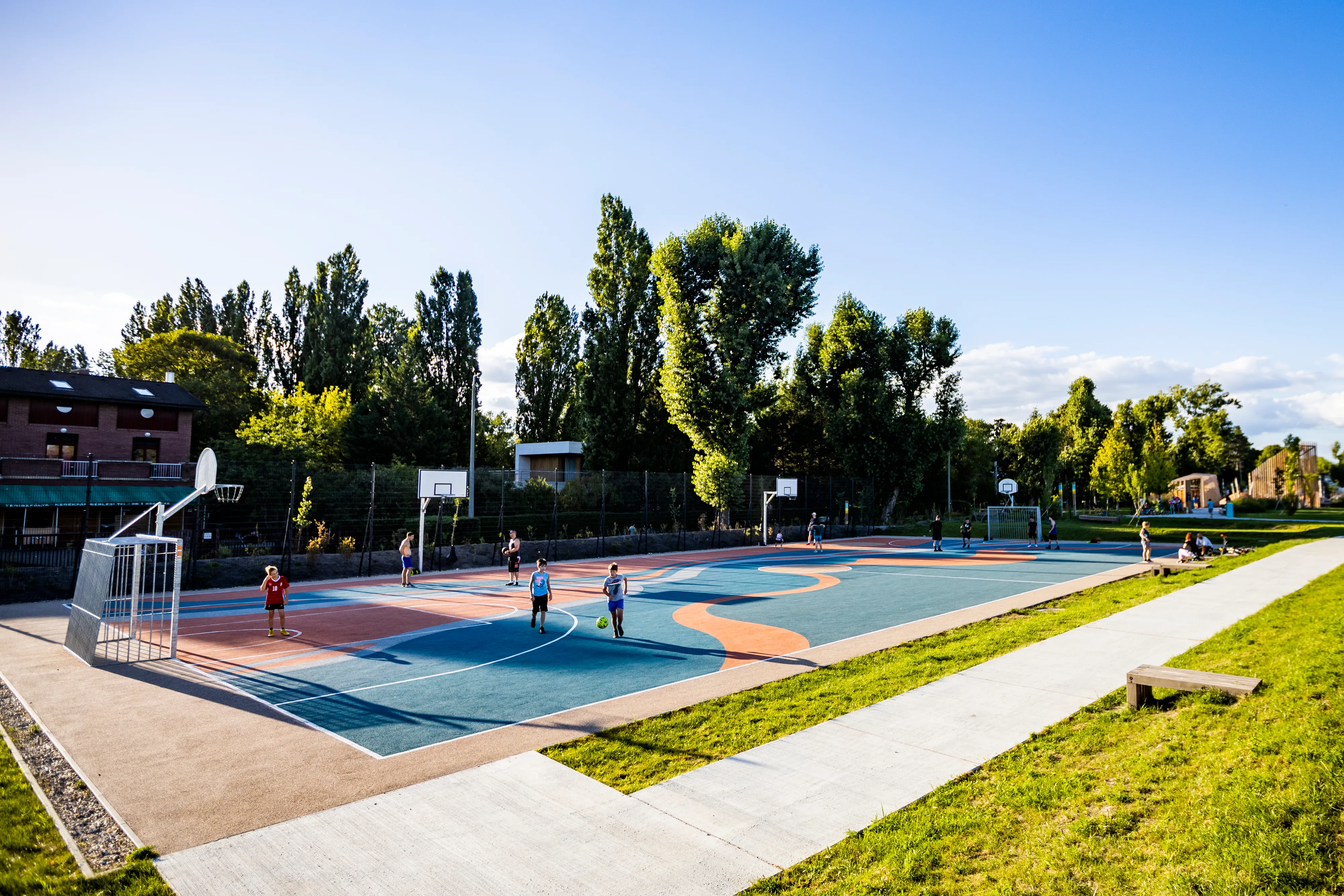 sportpálya a parkban