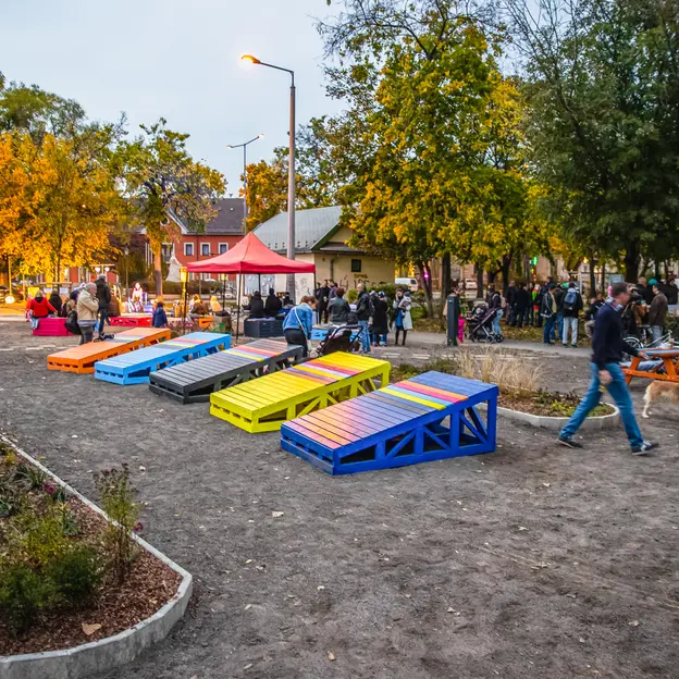 Megnyílt Rákospalota új közösségi tere – hívogató pop-up park az Epres soron